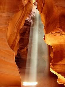 220px-USA_Antelope-Canyon.jpg