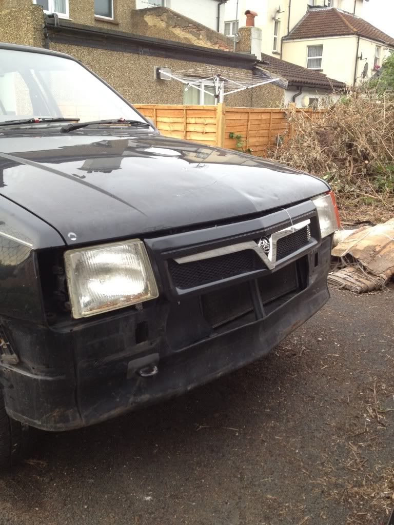 Vauxhall Nova L Black D Reg Rolling Shell 5 Door