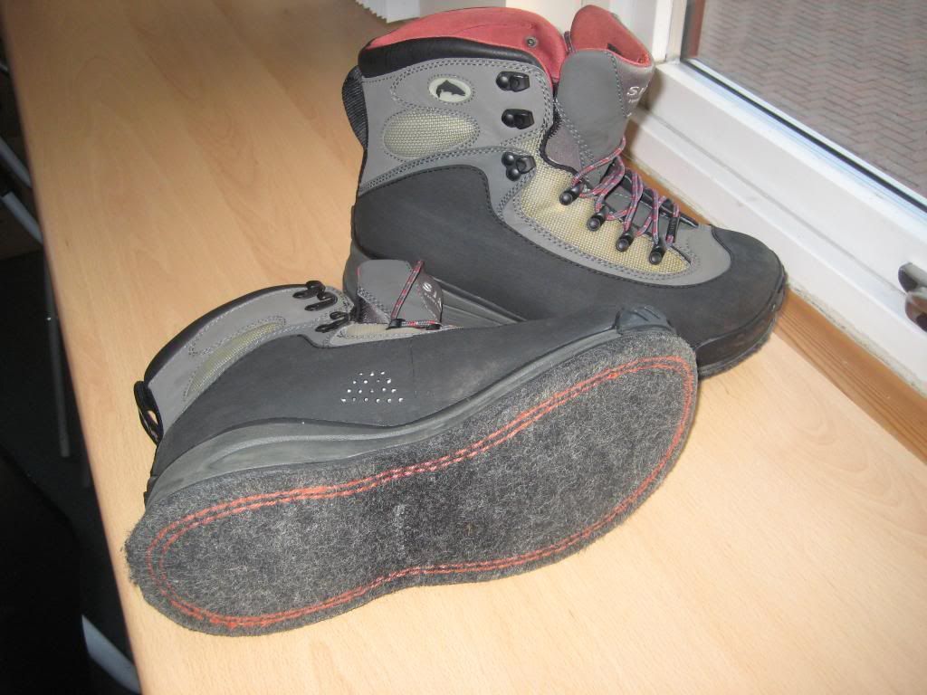 simms rivershed boots