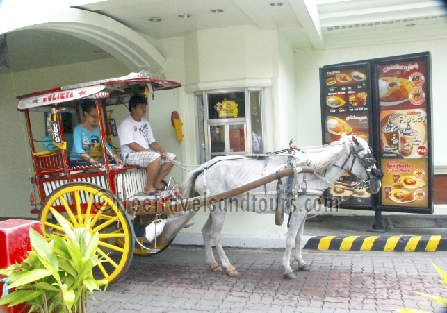 Drive-Thru with Petra at Jollibee Rizal Park (Manila) 1